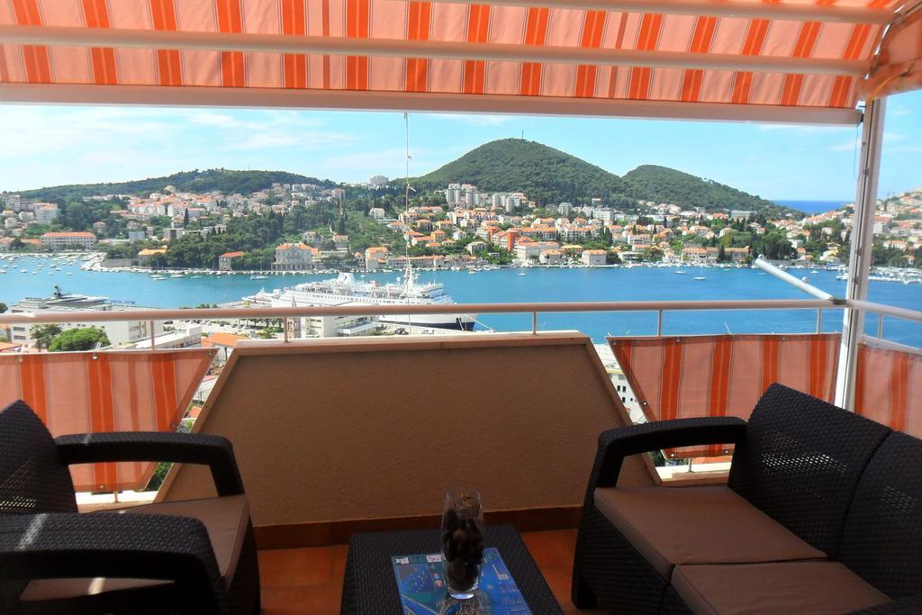 Rooms Anela With Large Common Tarrace And Beautiful Sea View Ντουμπρόβνικ Δωμάτιο φωτογραφία