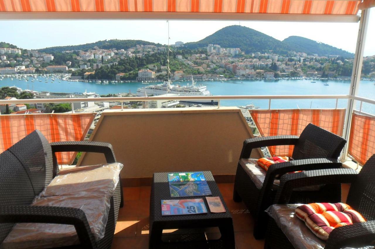 Rooms Anela With Large Common Tarrace And Beautiful Sea View Ντουμπρόβνικ Δωμάτιο φωτογραφία